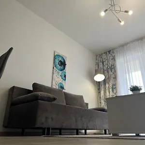Sikorskiego 200 M Od Plazy Apartment